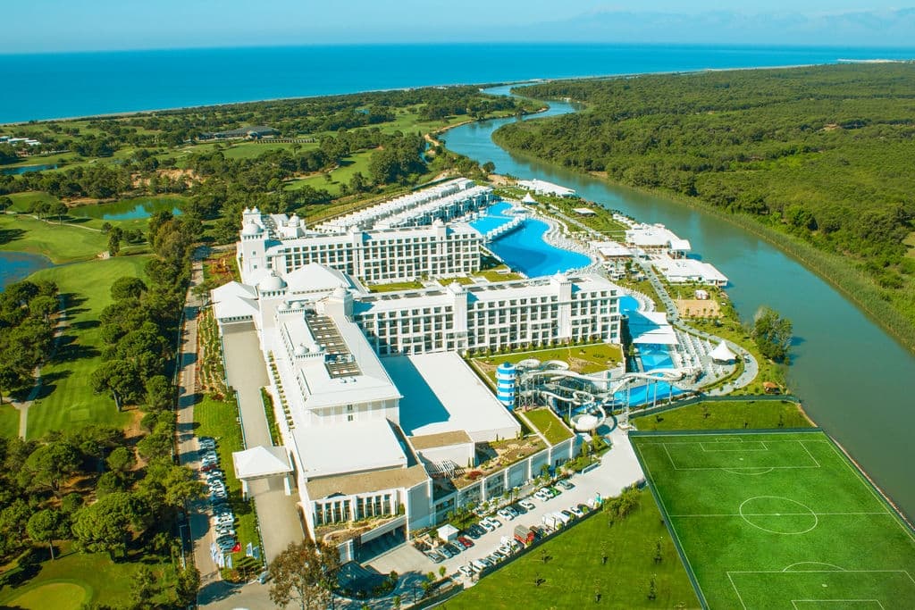 The Ultimate Guide to Boat Trips in Kaş & Kekova: Sunken Cities and Blue Bays